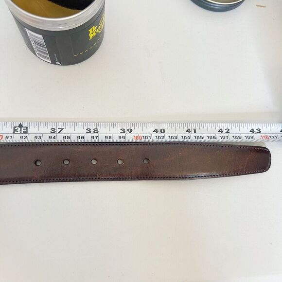 Trafalgar Men's Brown Leather Belt Brass Buckle Gold Size 38 - Picture 3 of 8